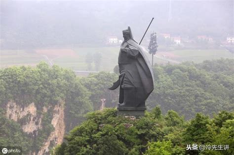 财神爷的摆放方向_财神爷最佳摆放位置,第6张 财神爷的摆放方向_财神爷最佳摆放位置,第6张