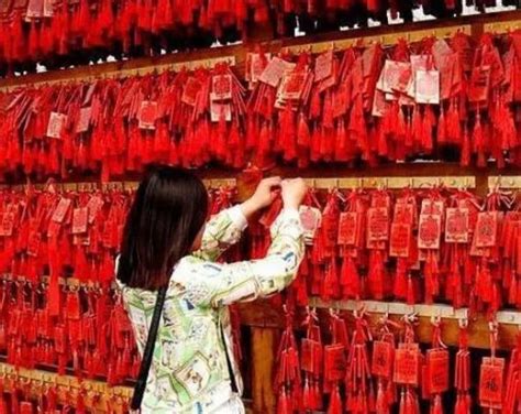 红鸾星动_红鸾在八字中代表什么意思,第3张 红鸾星动_红鸾在八字中代表什么意思,第3张