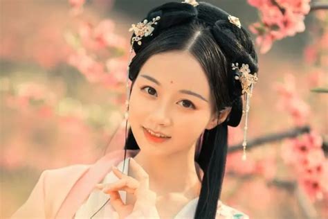 贵子降世母亲生产特征_贵子降世母亲生产特征八字如下,第13张 贵子降世母亲生产特征_贵子降世母亲生产特征八字如下,第13张